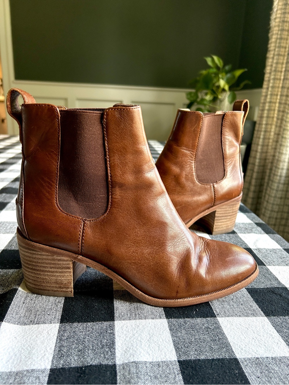Madewell The Frankie Chelsea Bootie